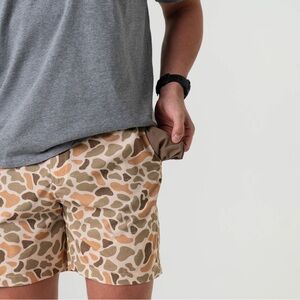 BURLEBO VENADO CAMO EVERYDAY SHORTS (7" INSEAM)